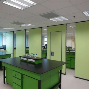 Foldable partition, partition wall movable